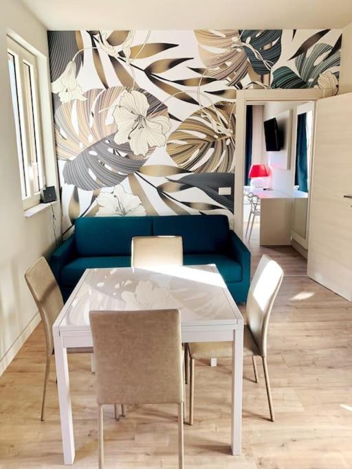 Alex Charme Central Apartments - Corso Umberto Таормина Екстериор снимка